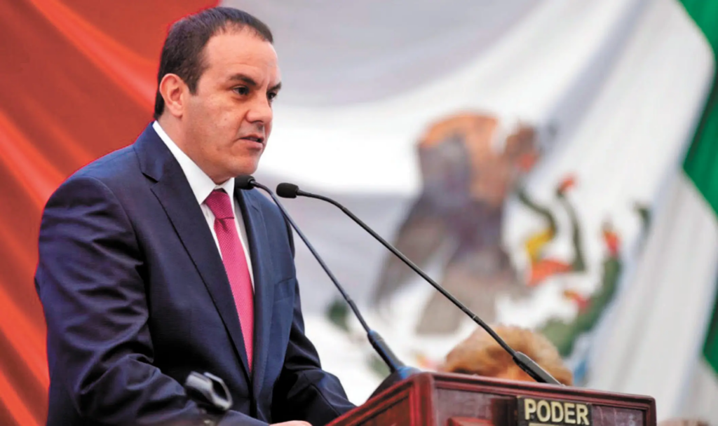 Cuauhtémoc Blanco es apoyado por diputados de Morena y libra desafuero