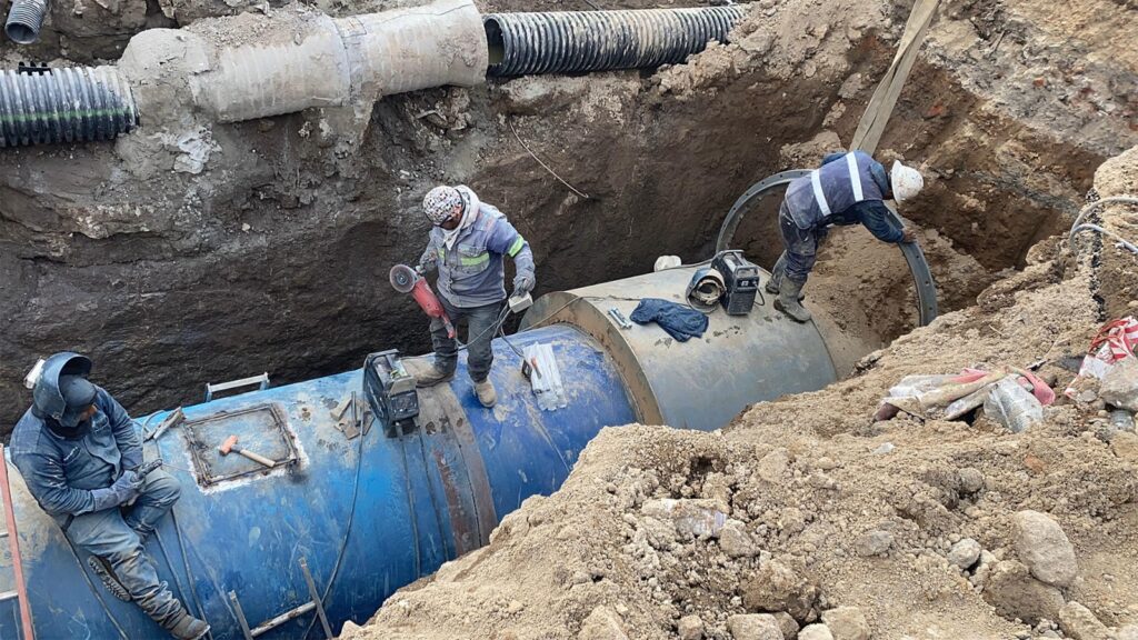 Intervención evita desperdicio de 400 litros de agua por segundo en el Macrocircuito del Cutzamala