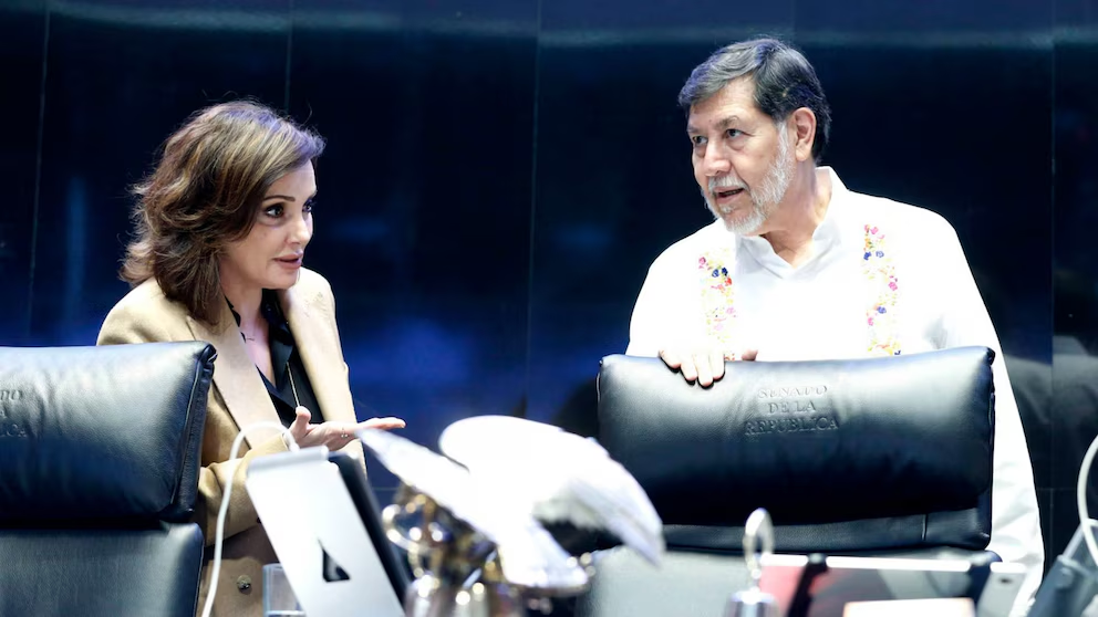 Lilly Téllez solicita que Noroña sea removido de su cargo