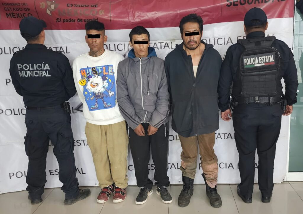 Detienen en Xonacatlán a tres sujetos por andar armados