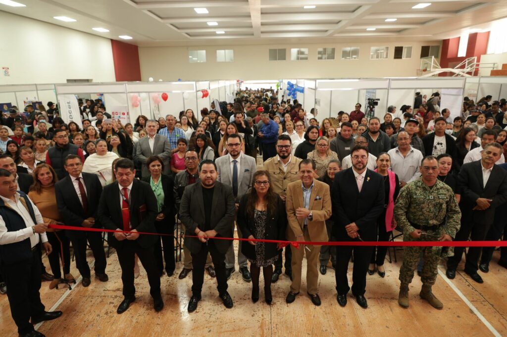 Ofertan más de dos mil plazas laborales en la Feria de Empleo en Tecámac