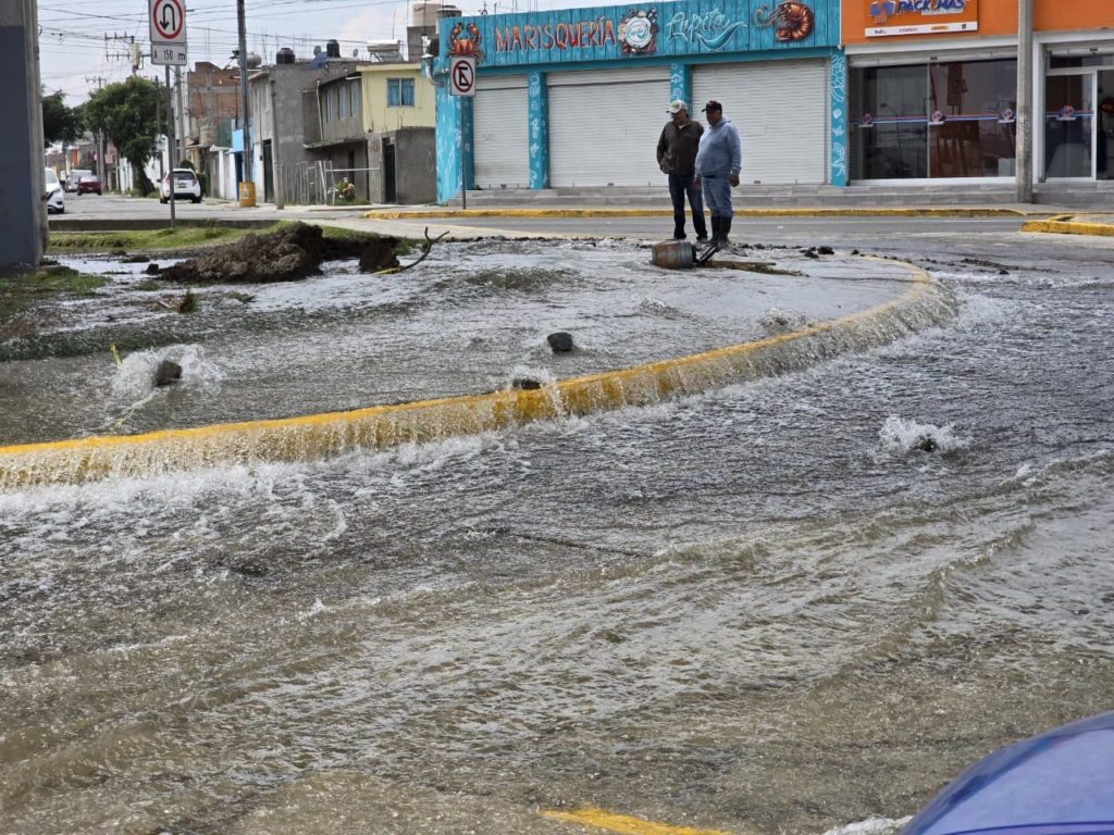 Fuga de agua en San Buenaventura, deja sin servicio a colonia El Seminario Primera y Segunda Sección