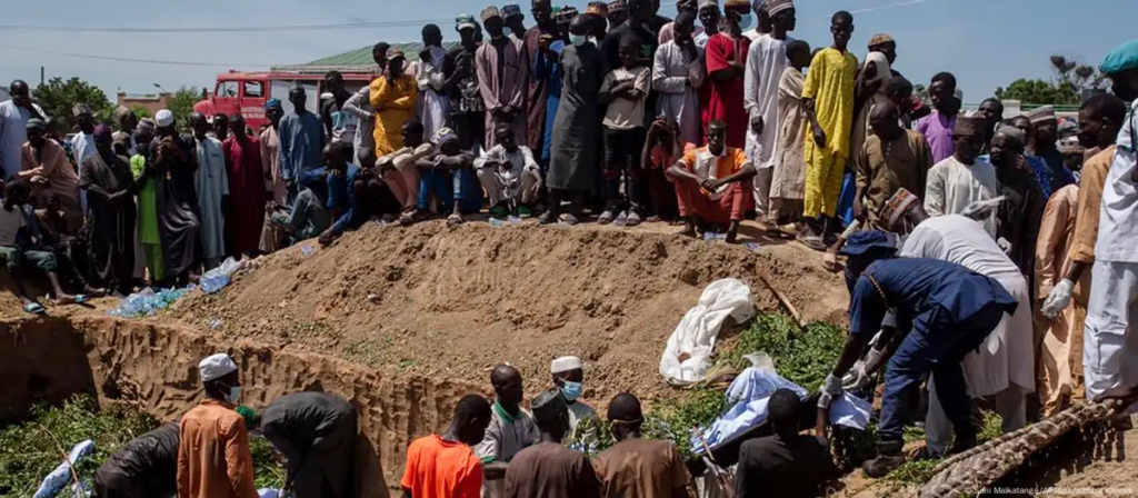 147 personas mueren en explosión de camión en Nigeria