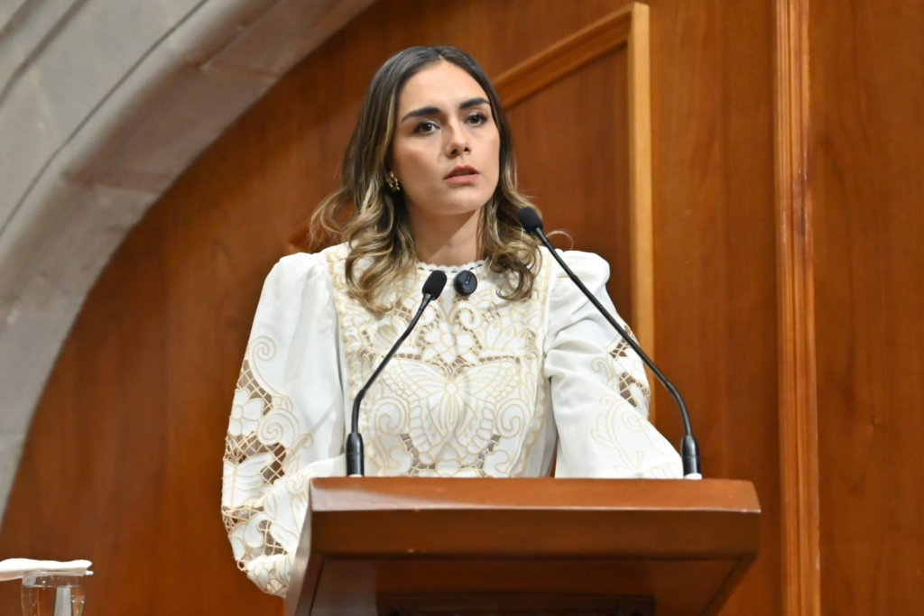 Llama Zaira Cedillo a fortalecer acompañamiento en procesos gestantes