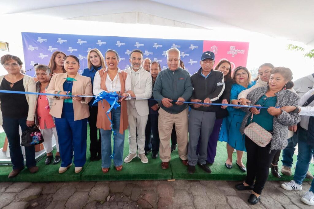 Inaugura alcalde Fernando Flores nuevo comedor comunitario en San Lorenzo Coacalco, Metepec