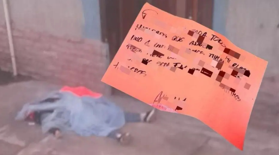 Localizan a mujer sin vida con narcomensaje en  la colonia del Parque en Toluca