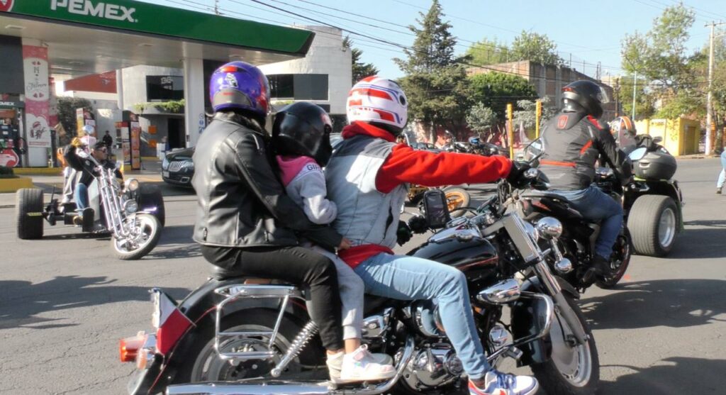 Impulsa Toluca uso de cascos para salvar vidas de motociclistas