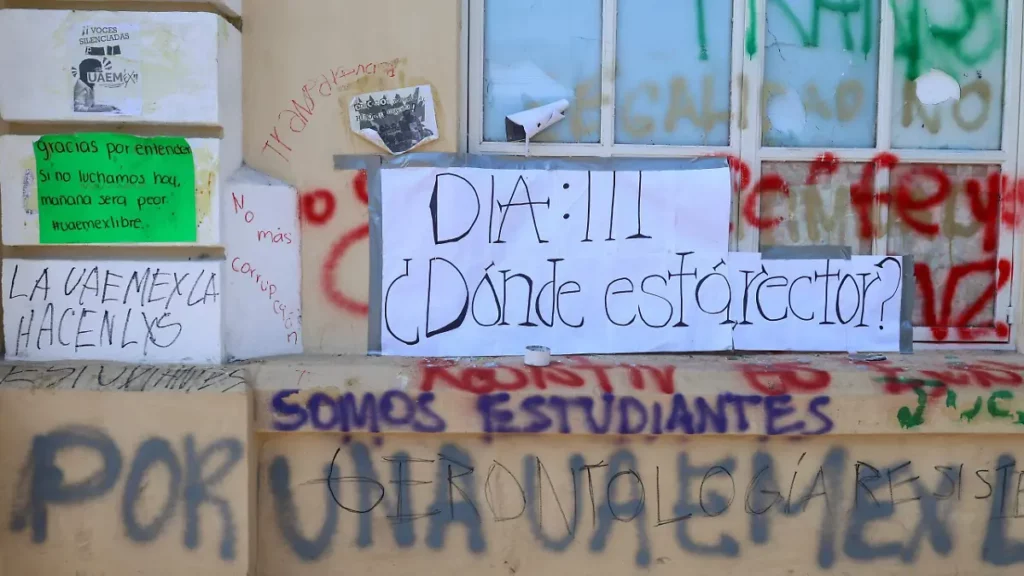 Posterga UAEMéx elecciones: protestas estudiantiles cambian rumbo de la rectoría