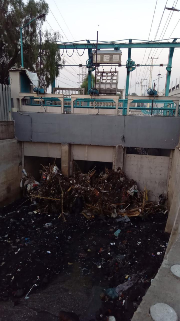 Grupo Tláloc concluye limpieza y desazolve en escorrentía de la Barranca San Andrés en Ecatepec