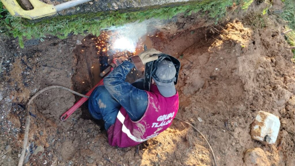 Repara CAEM fugas en el Sistema Chichotla que lleva agua a municipios del Sur del Edoméx