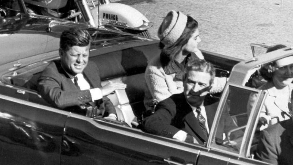 Trump publicará este martes 80,000 archivos inéditos sobre el asesinato de Kennedy
