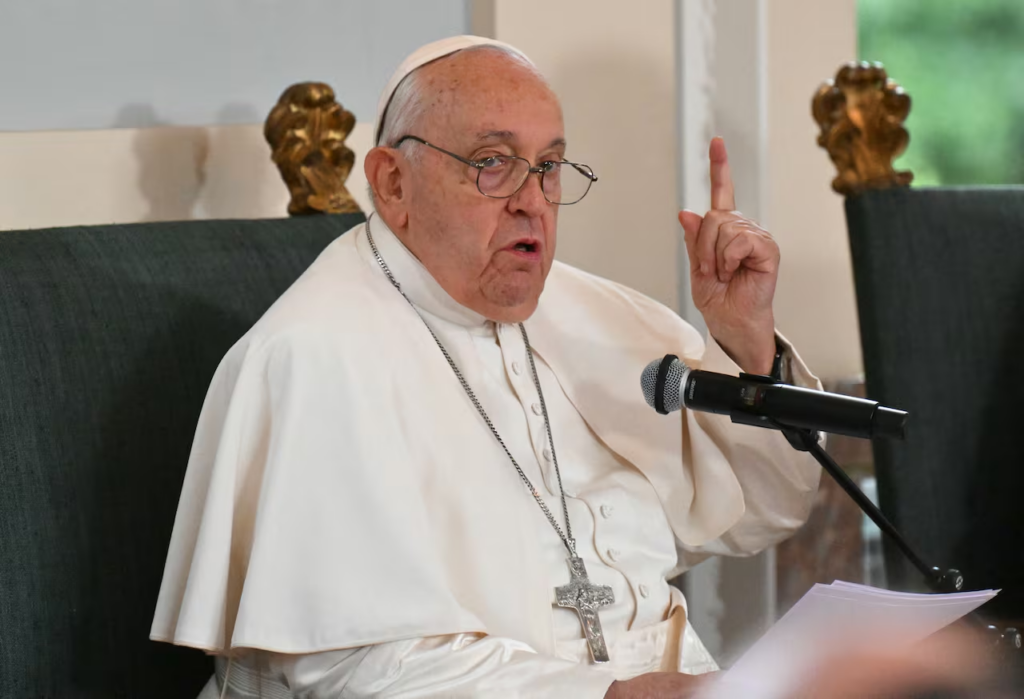 Papa: Iglesia debe buscar «perdón» por casos de abuso sexual