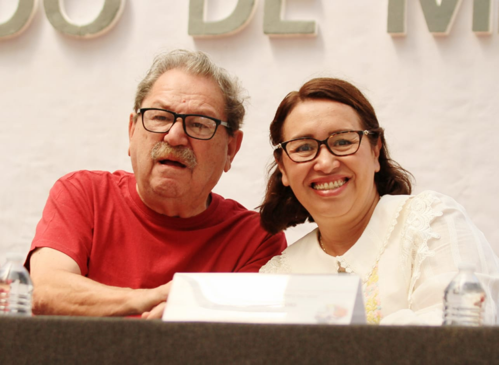 Respaldará Azucena programa Librobus y bibliotecas comunitarias