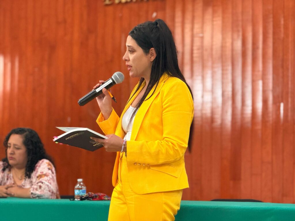 Propone Eréndira Fierro  gestión territorial para atender las necesidades de la comunidad universitaria