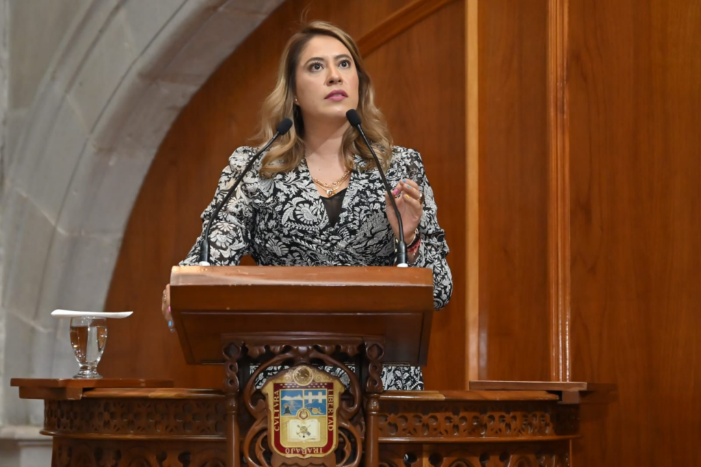 Resalta María José Pérez resultados en defensa de la mujer en Edomex
