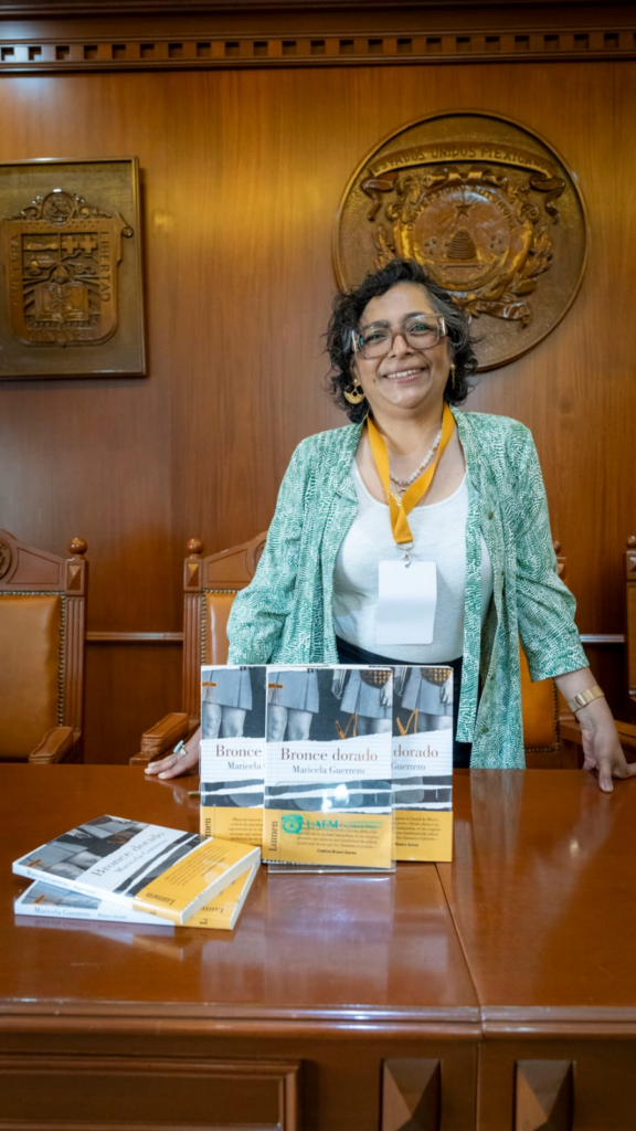 Poesía y ciencia dialogaron en la UAEMéx