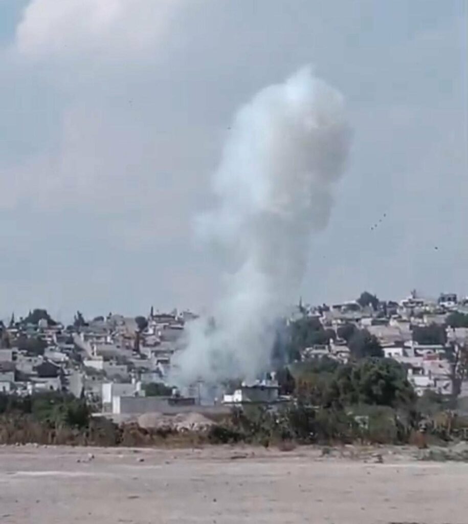Explosión en taller de pirotecnia en Tultepec deja dos heridos