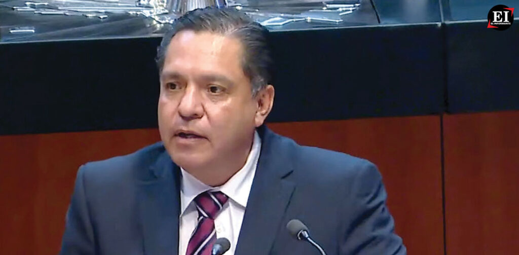 Ricardo Moreno reconoce el trabajo de Juan Maccise Naime en su informe de labores