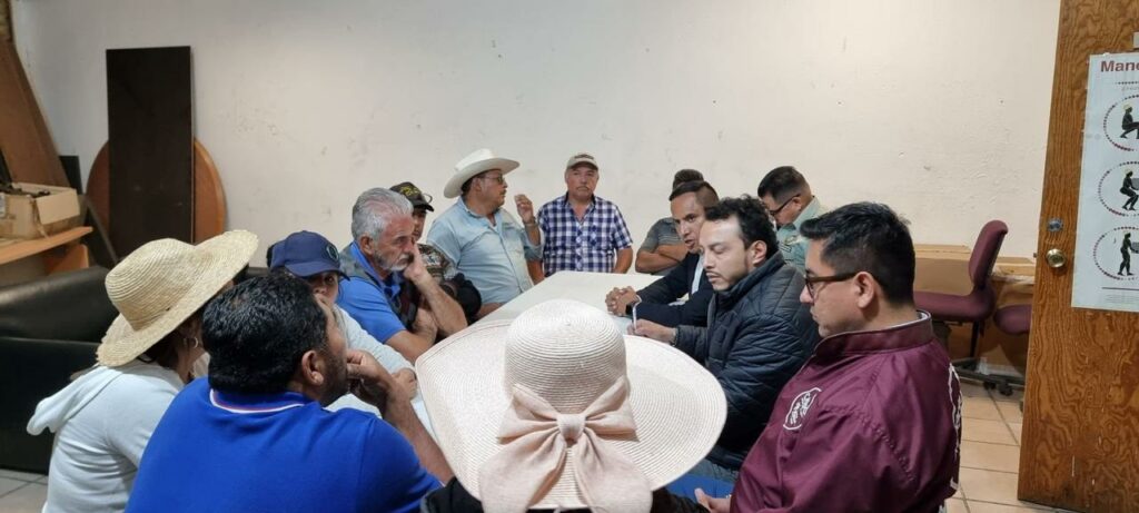 Retiran productores de tuna del Valle de Teotihuacán bloqueo carretero tras diálogo con autoridades estatales