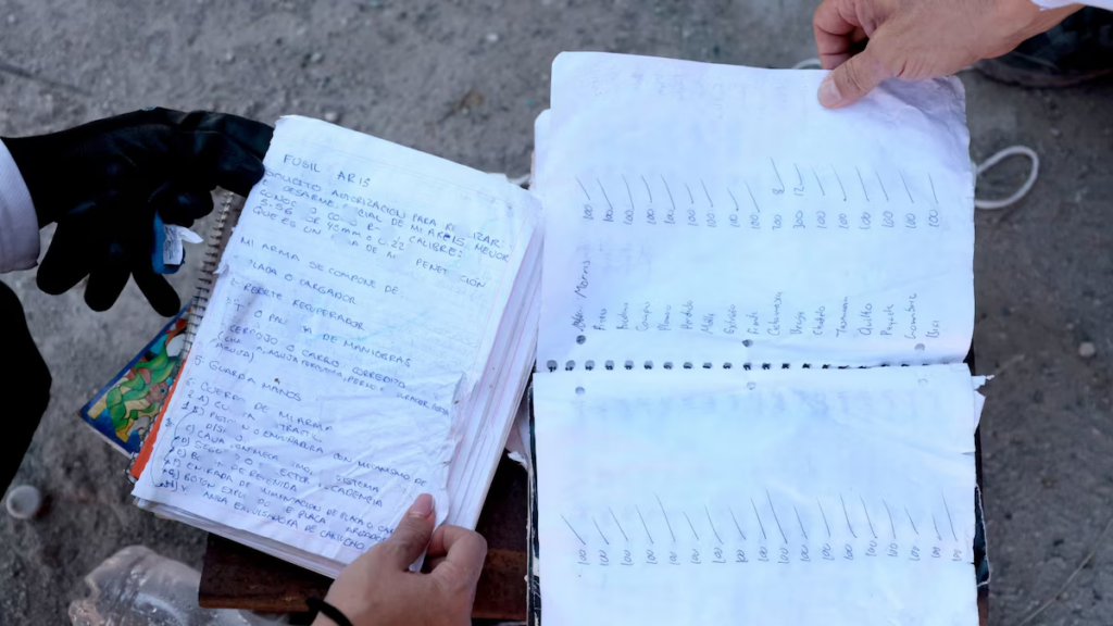 Encuentran apuntes de reclutas del Rancho Izaguirre en Teuchitlán