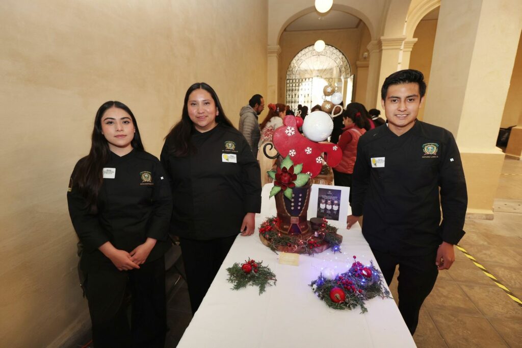 Centro Universitario Pemex Tenancingo obtiene segundo lugar en el “Chocofest 2024″