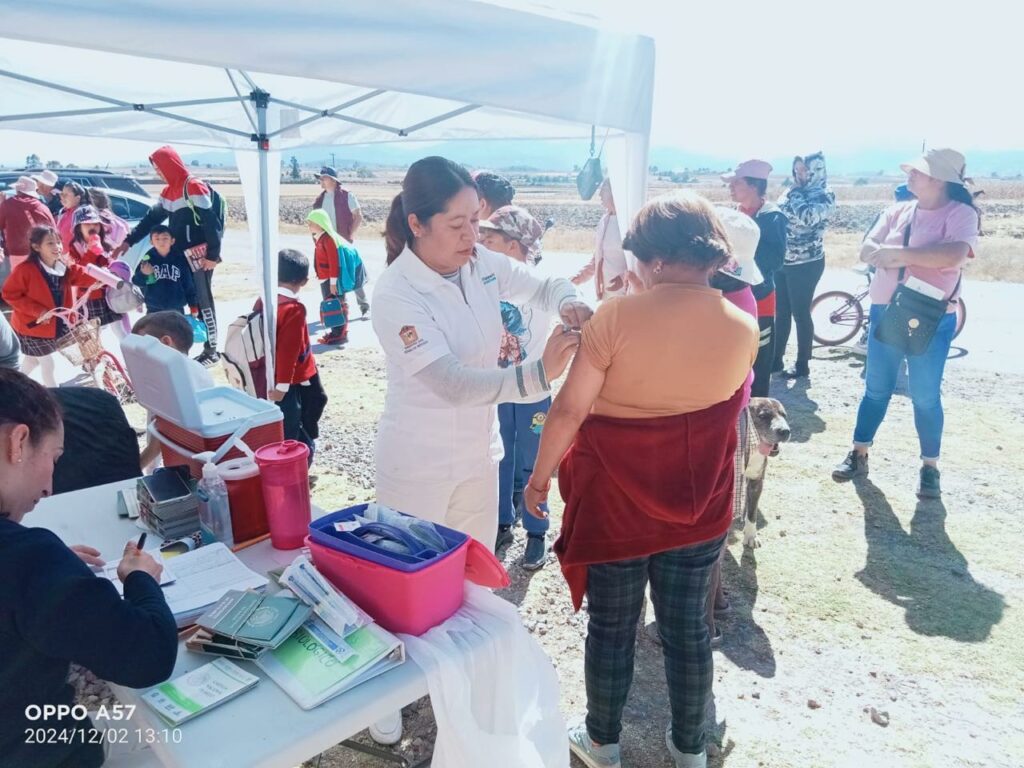 Salud intensifica campaña de vacunación en 500 comunidades alejadas en el Edoméx