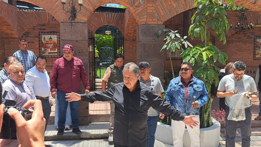Higinio Martínez llama a renovar esfuerzos para ganar Edoméx y la Presidencia
