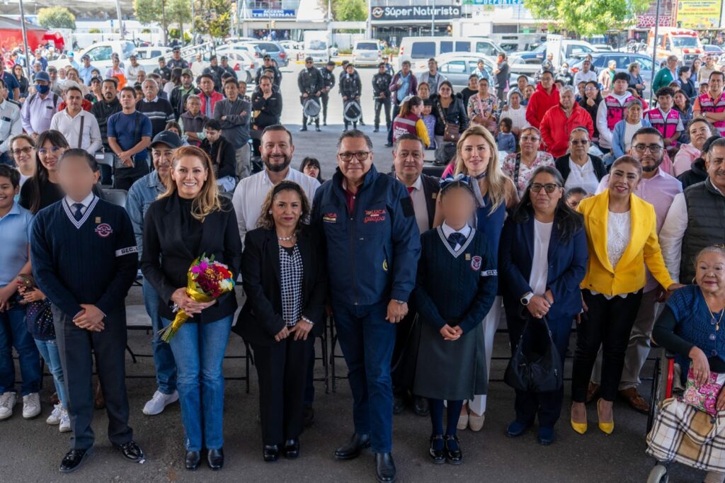 Acude alcalde Ricardo Moreno a la celebración por el 54 aniversario del emblemático mercado Benito Juárez García