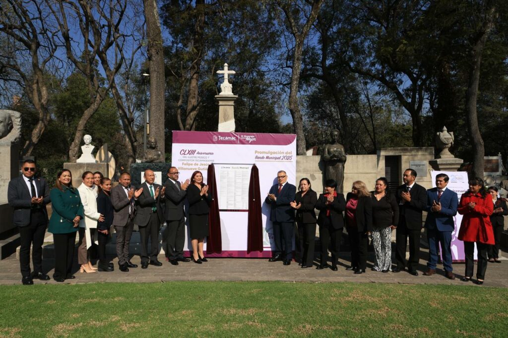 Promulga Rosi Wong  Bando Municipal de Tecámac; rinde homenaje al compositor Felipe Villanueva en su natalicio 163
