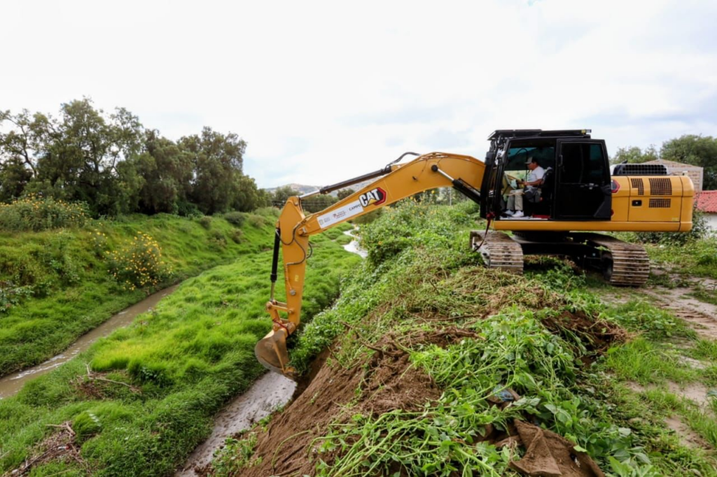 Maquinaria agrícola impulsa a productores mexiquenses