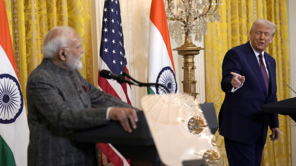 Impone Trump nuevos aranceles, tensa la relación con India