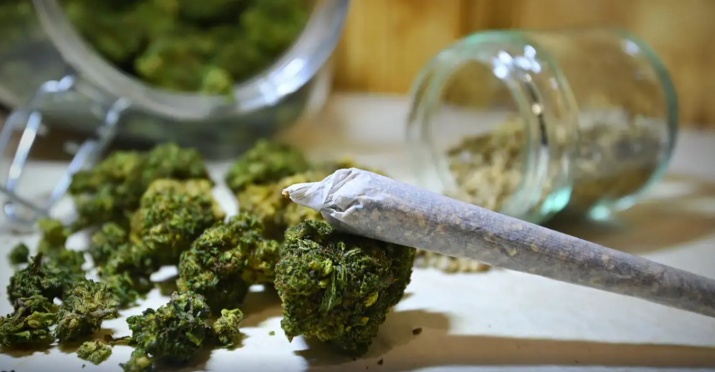 Cannabis y adolescentes: del éxtasis a la esquizofrenia