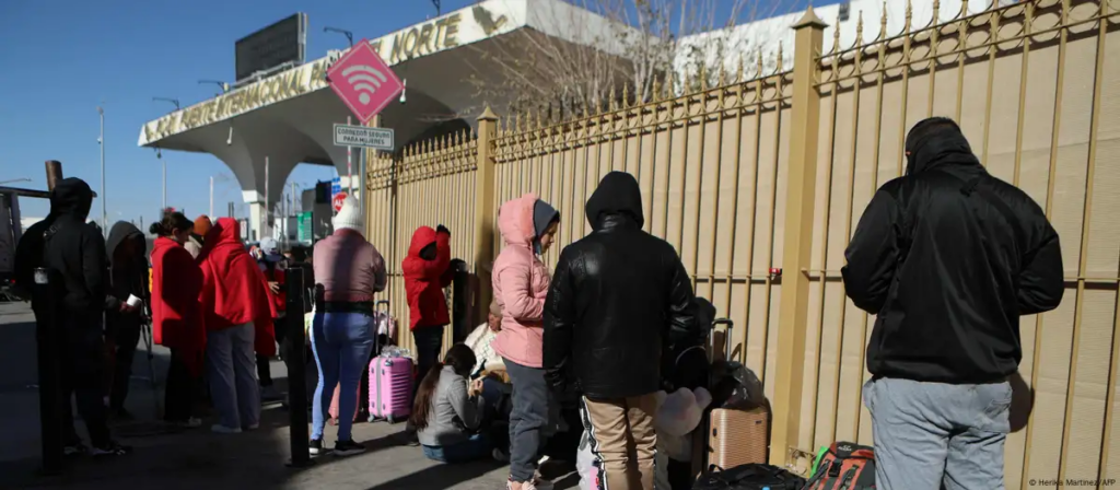 Frustración e impotencia en los migrantes varados en la frontera norte de México
