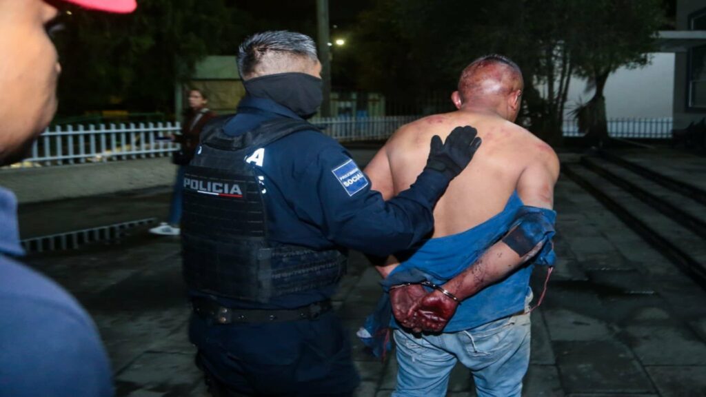 Asesinó a dos personas porque bloquearon la entrada de su casa en Ecatepec