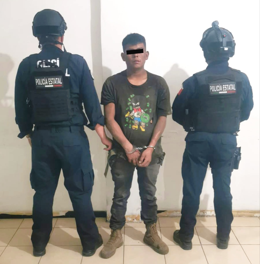 Tras repeler agresión a balazos, capturan a sicario de la Familia Michoacana