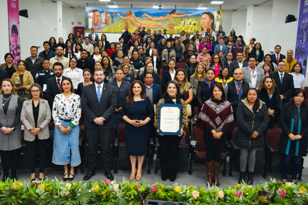 Capacitan CODHEM y GEM personas servidoras públicas para evitar discriminación a la mujer