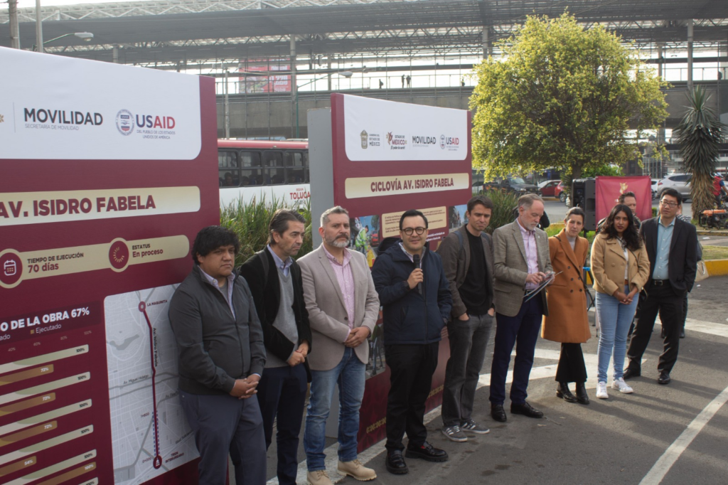 Avanza la construcción de la ciclovía Isidro Fabela; fortalecerá la seguridad vial en Toluca