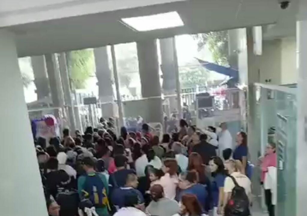 Desalojan guardería y clínica del IMSS en Naucalpan por fuga de gas