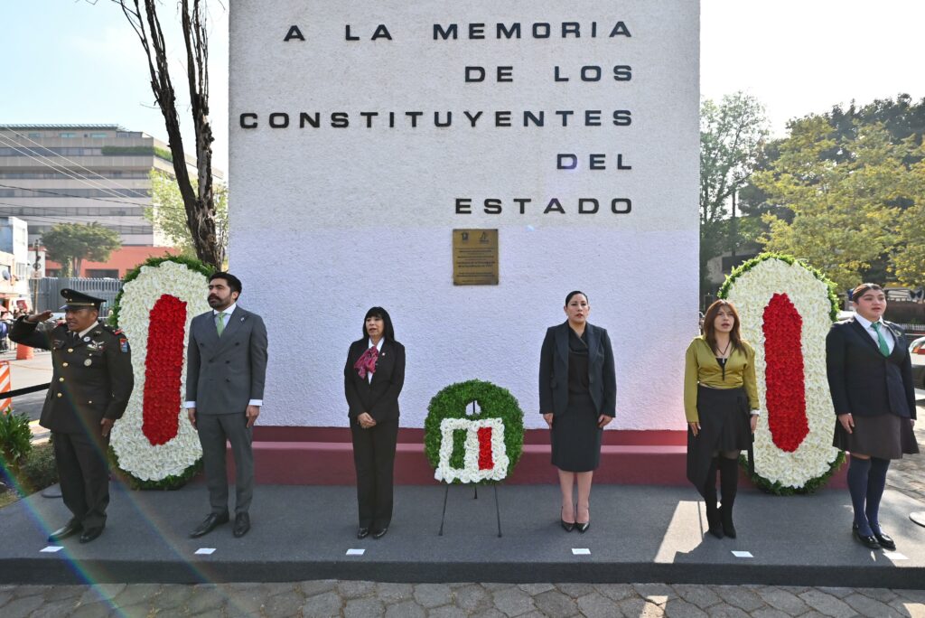 Rinde Martha Camacho homenaje a las Constituciones de 1857 y 1917