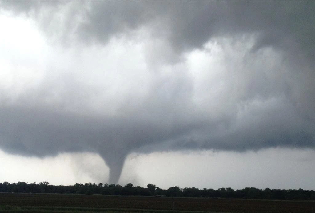 Tornados dejan daños y por lo menos cinco lesionados en Gaithersburg