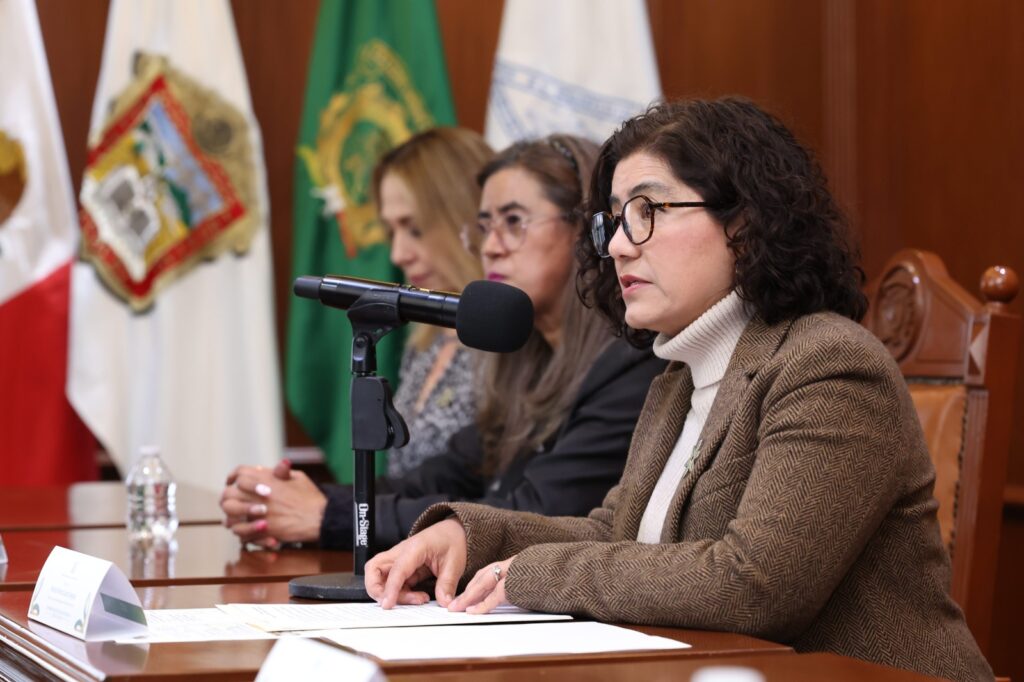 Garantiza UAEMéx justicia salarial y derechos adquiridos de su personal administrativo