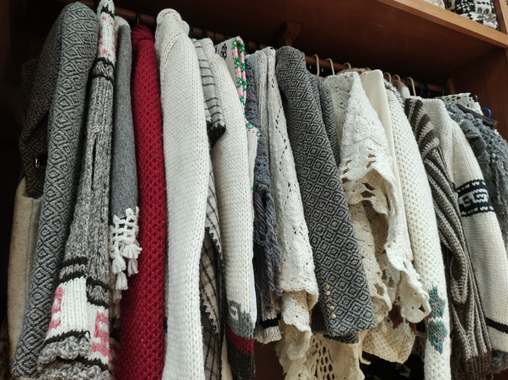 Protégete del frío con textiles de lana elaborados por mujeres mexiquenses