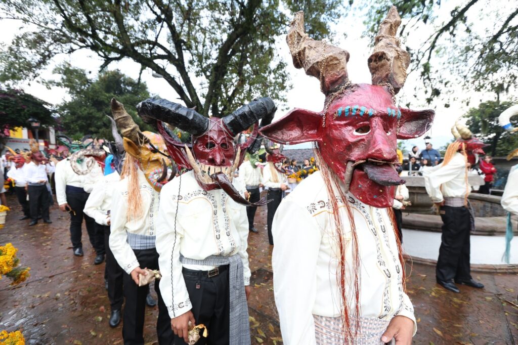 UAEMéx realizó en Tenancingo tercera edición del Paseo de los “Diablos de Yauhtli”
