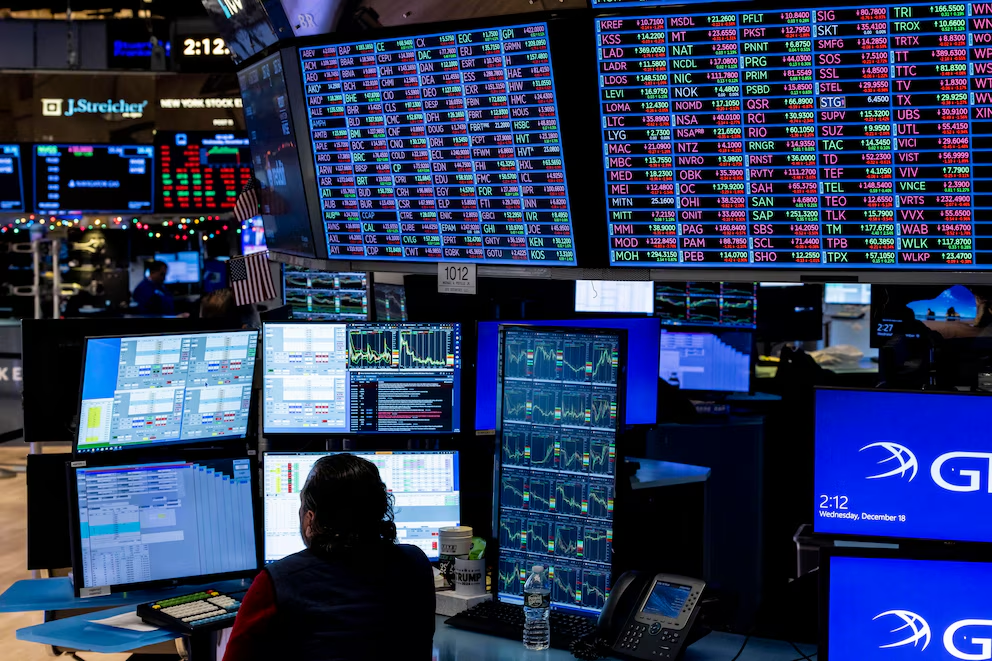 Mercados en Nueva York tuvieron fuertes caídas por la incertidumbre sobre aranceles