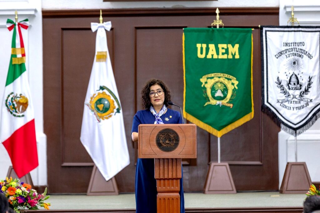 Liderazgo femenino transforma la vida universitaria; rinde Patricia Zarza su primer informe al frente de la UAEMéx