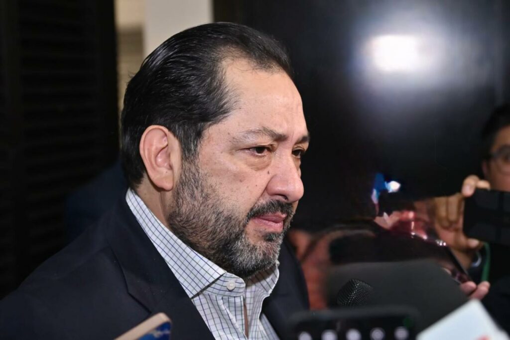 Rumbo al 2027 separar política del trabajo legislativo: Paco Vázquez