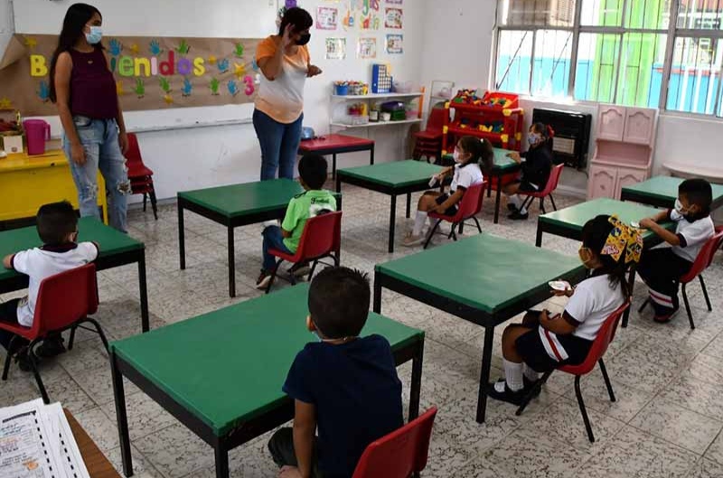Se acerca primer «megapuente» del año para los estudiantes