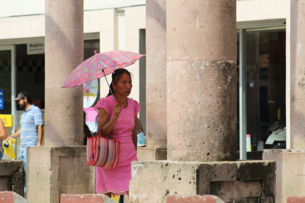 Secretaría de Salud alerta por incremento de temperaturas en Edomex