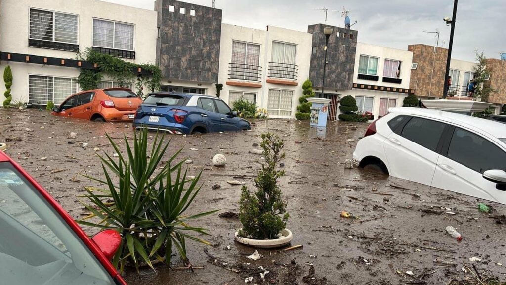 No se escatimará apoyo para familias damnificadas por lluvias en Chalco: Duarte Olivares