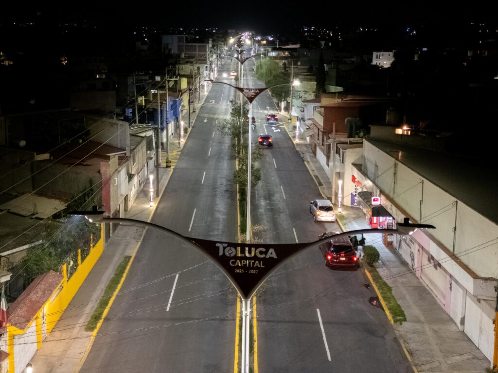 Ricardo Moreno entrega nueva infraestructura urbana en avenida Alpinismo